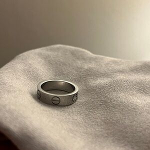 Cartier look-a-like ring—silver